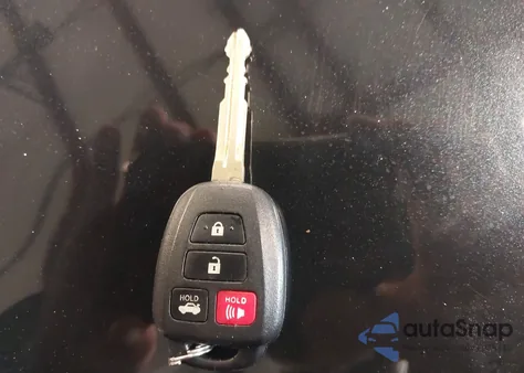 2015 Toyota Camry Xle z USA, uszkodzony, nr VIN 4T4BF1FK7FR464315